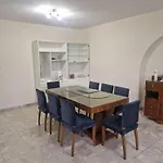 아파트 Urban Nest - Spacious 2br 니코시아