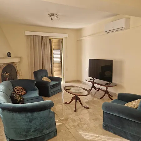 아파트 Urban Nest - Spacious 2br *