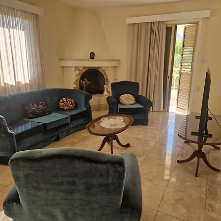 아파트 Urban Nest - Spacious 2br