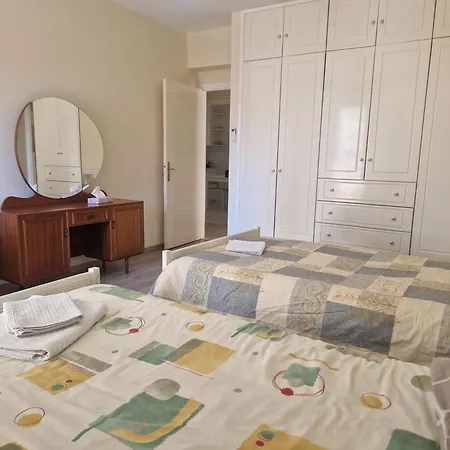 Urban Nest - Spacious 2br Apartament Nicosia