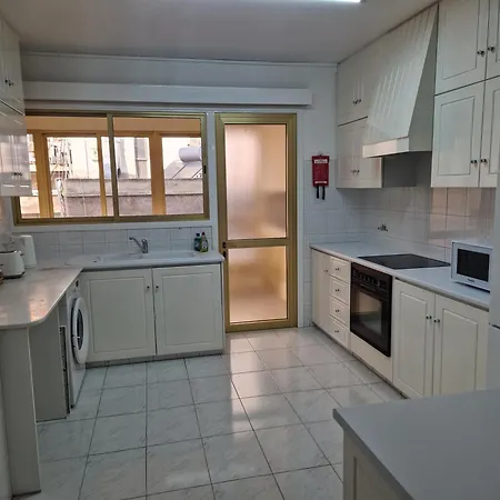 아파트 Urban Nest - Spacious 2br 니코시아
