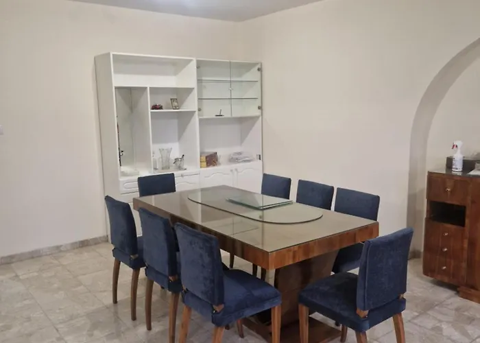 Apartament Urban Nest - Spacious 2br Nicosia