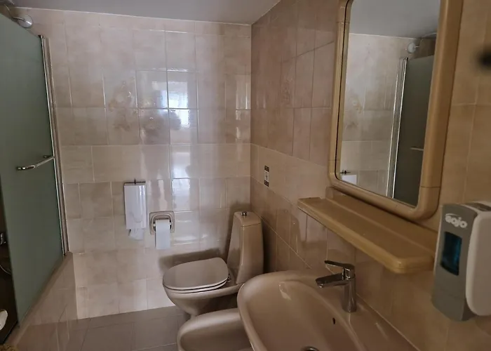 Urban Nest - Spacious 2br Apartament Nicosia